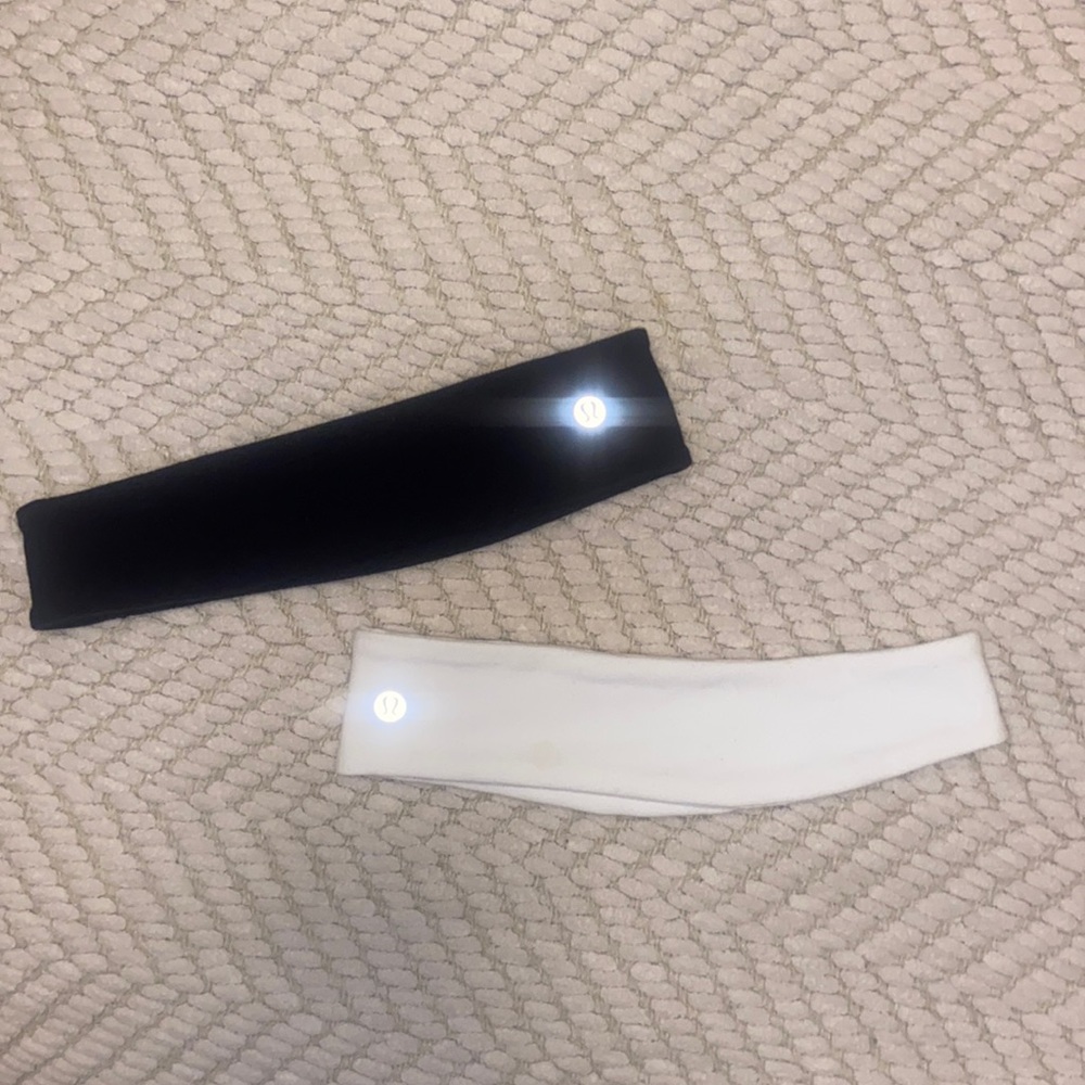 Lululemon headband set